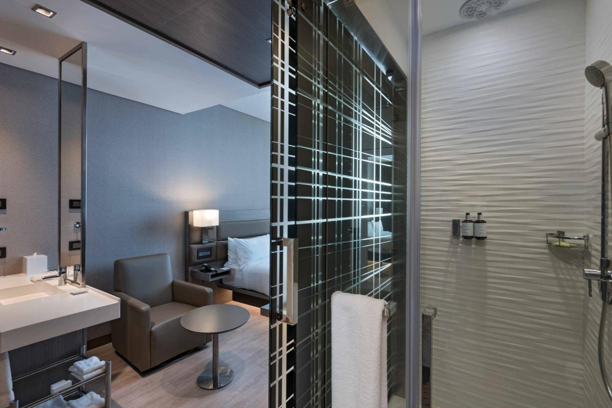 Ac Hotels By Marriott Guatemala City Exteriör bild